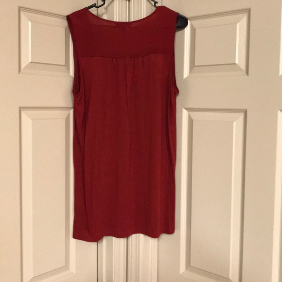 Red Tank - Picture 3 of 3